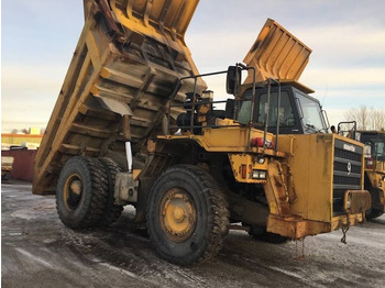 Tombereau rigide Komatsu HD405-6: photos 3
