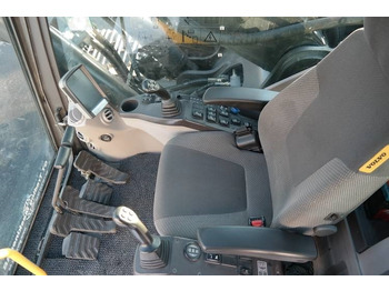 Volvo EC 380 D L  en leasing occasion Volvo EC 380 D L: photos 4