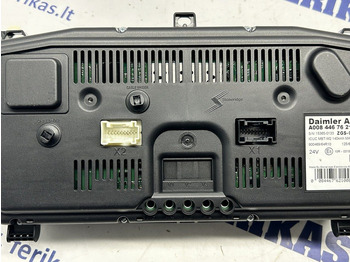 Panel de instrumentos pour Camion Mercedes-Benz UK version: photos 3