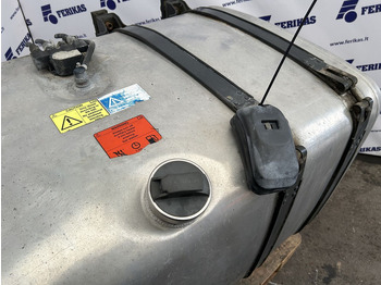 Réservoir de carburant pour Camion Scania 500L complete fuel tank with brackets: photos 4 Réservoir de carburant pour Camion Scania 500L complete fuel tank with brackets: photos 4