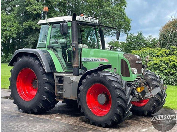 Tracteur agricole FENDT 820 Vario