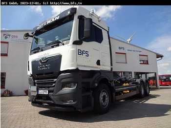 Camion ampliroll MAN TGX 26.510