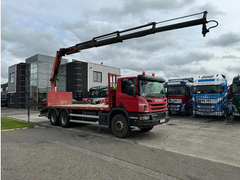 Camion grue SCANIA P 360
