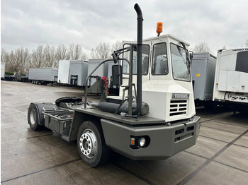 Tracteur portuaire TERBERG