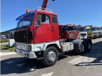 Tracteur routier VOLVO F89