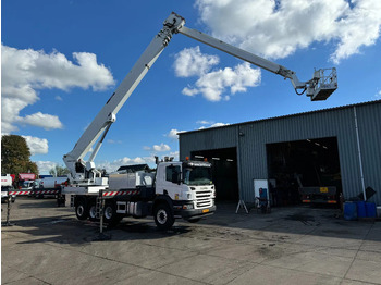 Camion SCANIA P 400
