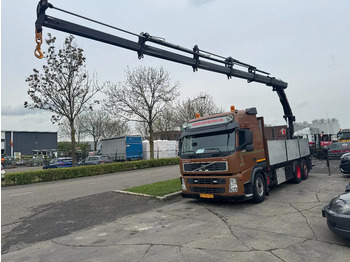 Camion plateau VOLVO FM 500