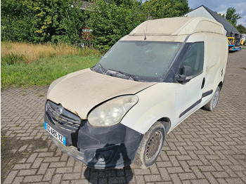 Voiture OPEL