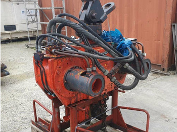 Mât de battage DELMAG