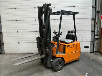 Chariot élévateur STILL R50