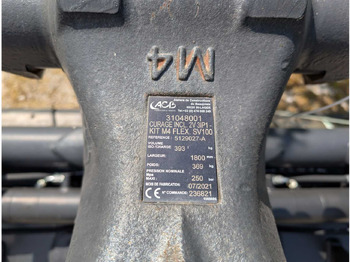 Chargeuse sur pneus ACB (COUPLEURS & GODETS) SWIVEL SPOON 1800MM - MODULE 4 - 393 LITERS: photos 4 Chargeuse sur pneus ACB (COUPLEURS & GODETS) SWIVEL SPOON 1800MM - MODULE 4 - 393 LITERS: photos 4