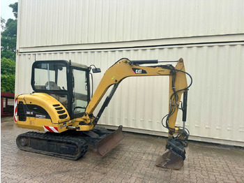 Mini pelle CATERPILLAR 302.5