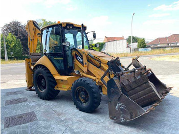 Tractopelle CATERPILLAR 428F