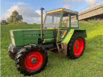 Tracteur agricole FENDT