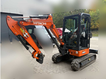 Pelle sur chenille HITACHI ZX26U-6