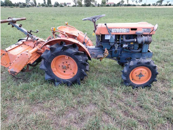 Tracteur agricole KUBOTA B series