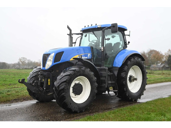 Tracteur agricole NEW HOLLAND T7000