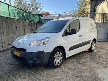 Véhicule utilitaire PEUGEOT Partner