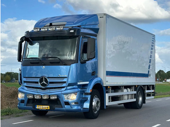Camion fourgon MERCEDES-BENZ Antos