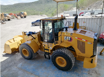 Chargeuse sur pneus CATERPILLAR 950 GC: photos 2