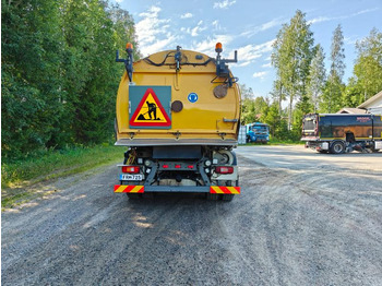 Balayeuse de voirie BUCHER Optifant 70 Volvo FM9: photos 5