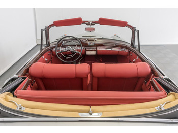 Voiture Mercedes-Benz 220 SE/Cabrio/Matching Number/ClassicData 1/Pont: photos 3