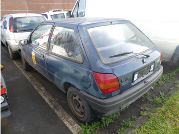 Voiture Voiture Ford FIESTA: photos 2