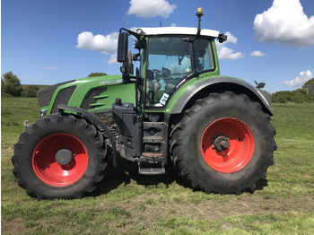Tracteur agricole FENDT 828 Vario