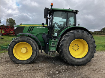Tracteur agricole JOHN DEERE 6215R