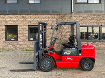 Chariot élévateur diesel JAC