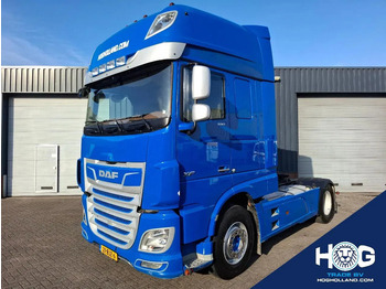 Tracteur routier DAF XF 530
