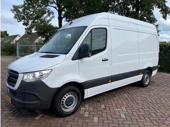 Fourgon utilitaire MERCEDES-BENZ Sprinter 317