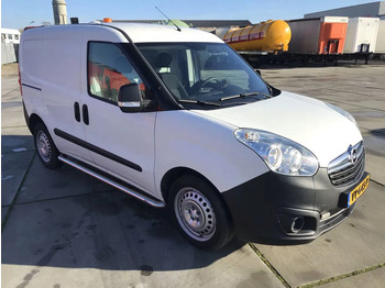 Fourgon utilitaire OPEL