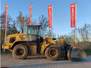 Engins de chantier CATERPILLAR 924K