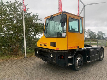 Tracteur portuaire