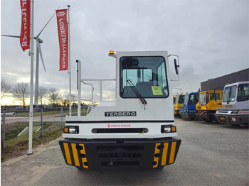 Tracteur portuaire Terberg YT220: photos 5