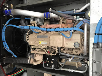 Tracteur portuaire TERBERG