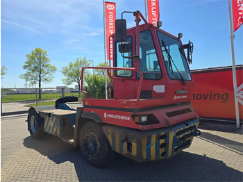 Tracteur portuaire TERBERG