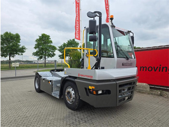 Tracteur portuaire TERBERG