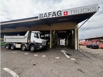 Camion benne MERCEDES Arocs 3251: photos 2
