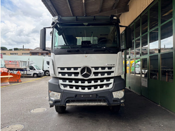 Camion benne MERCEDES Arocs 3251: photos 3