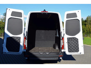 Utilitaire double cabine neuf Mercedes 319 L3H2 9-Sitzer: photos 5
