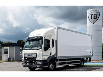 Camion fourgon DAF LF 260