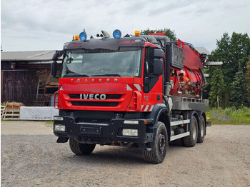 Camion hydrocureur IVECO Trakker