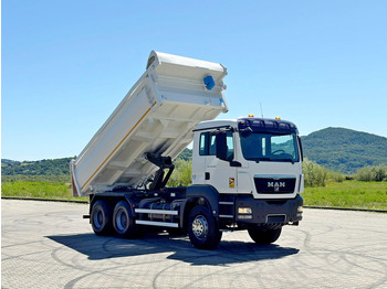 Camion benne MAN TGS 26.360