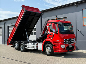 Camion benne MERCEDES-BENZ Arocs