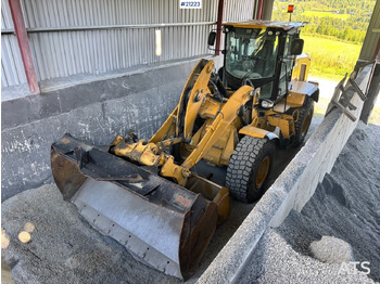 Chargeuse sur pneus CATERPILLAR 930K