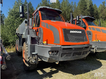 Tombereau articulé DOOSAN DA30