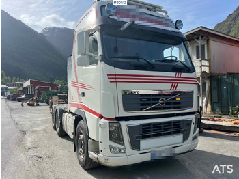 Tracteur routier VOLVO FH16