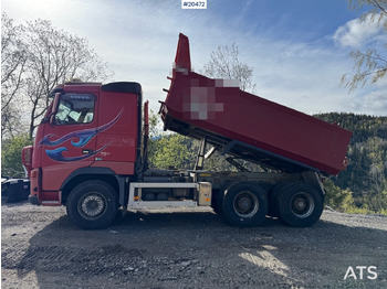 Camion benne VOLVO FH16